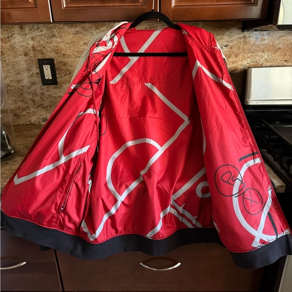 Authentic Air Jordan Men’s REVERSIBLE Hooded Jacket - Picture 4 of 6